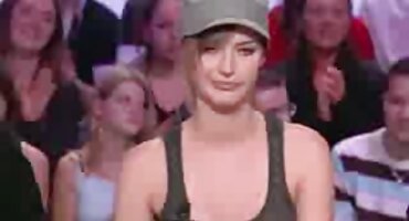 clip sex nàng tấm Blogger đã hòa hợp với những học sinh ngây thơ và hỗn loạn trong xe. phim sex vung trom